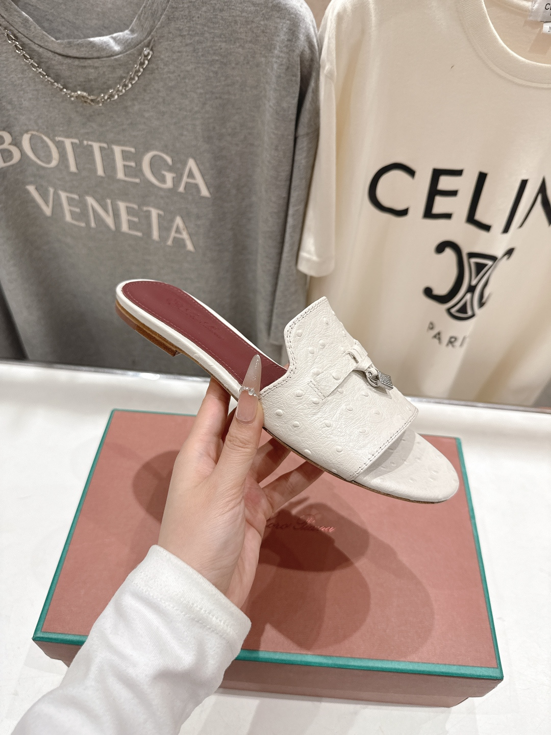 高版本出厂Loro Piana* LP ||诺悠翩雅2026ss夏季新款平底拖鞋‼️【市场顶级品质】𝐋𝐩