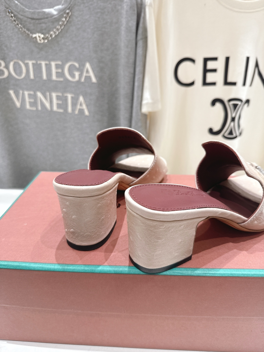 高版本出厂Loro Piana* LP ||诺悠翩雅2026ss夏季新款高跟拖鞋‼️【市场顶级品质】𝐋𝐩