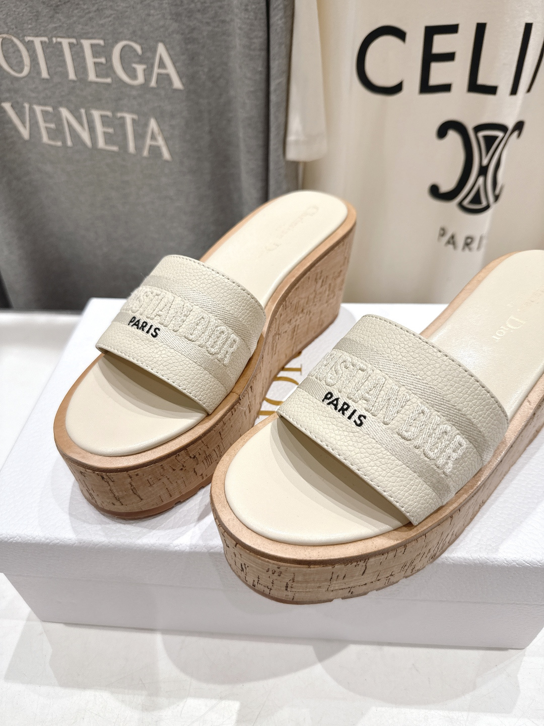 高版本出厂 Dior*迪奥F019 D家2026ss春夏新款仙女风坡跟厚底拖鞋1:1原版复刻 市面上最高