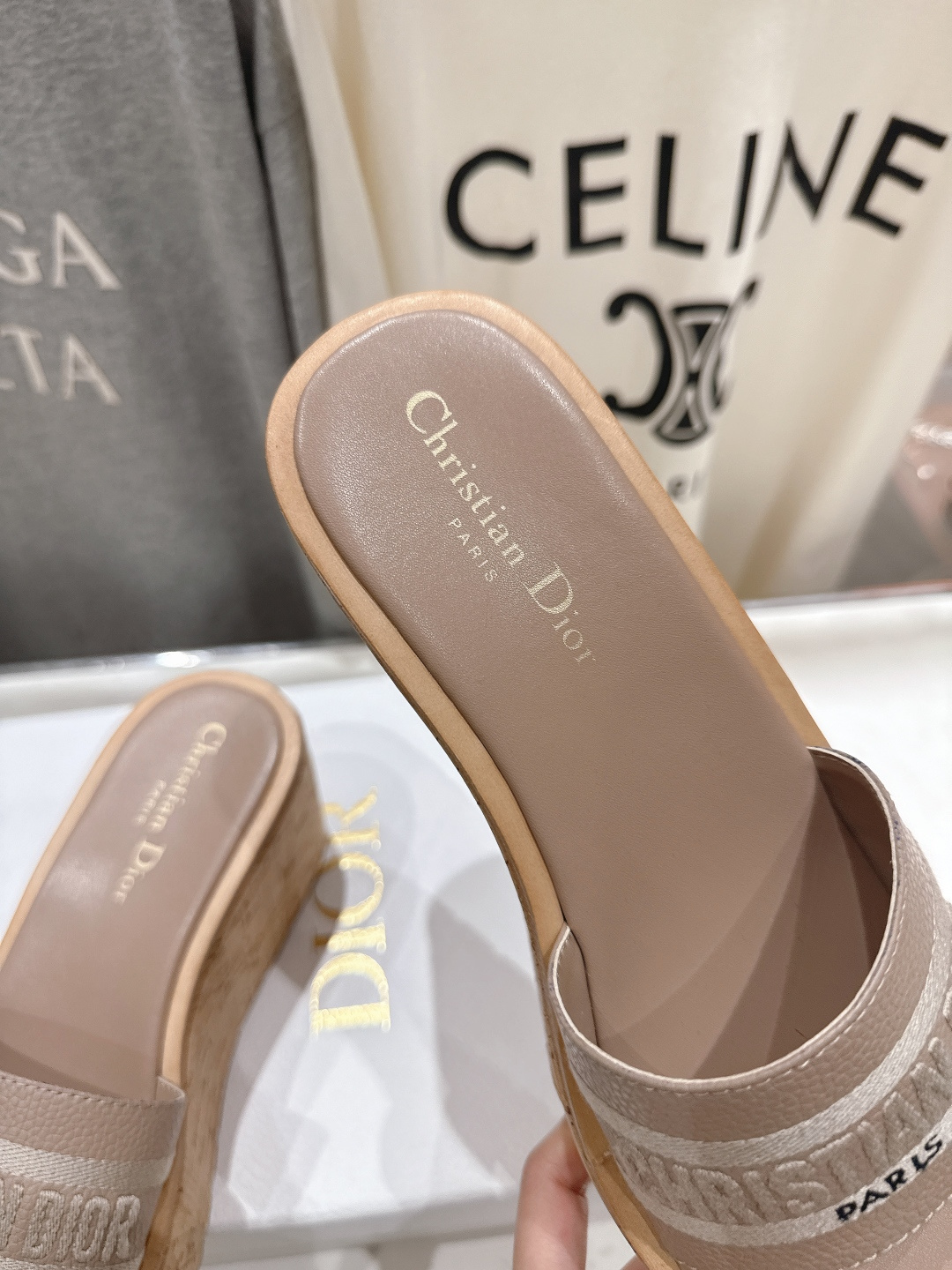 高版本出厂 Dior*迪奥F019 D家2026ss春夏新款仙女风坡跟厚底拖鞋1:1原版复刻 市面上最高