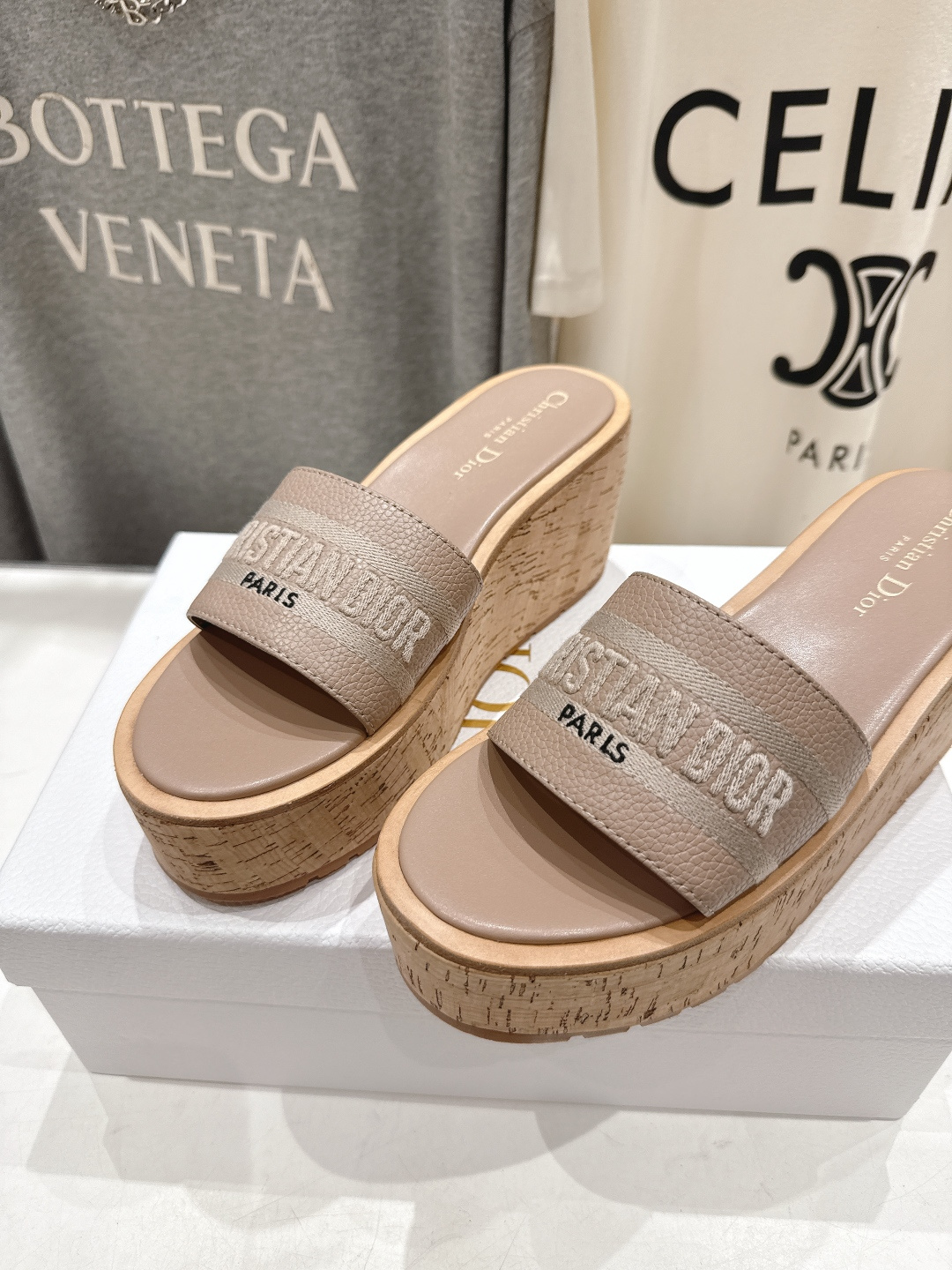 高版本出厂 Dior*迪奥F019 D家2026ss春夏新款仙女风坡跟厚底拖鞋1:1原版复刻 市面上最高