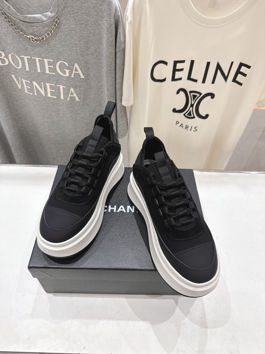 高版本出厂 Chanel* 小香2026ss 最新饼干鞋目前超级流行的厚底饼干鞋，熊猫鞋休闲鞋网红明星小