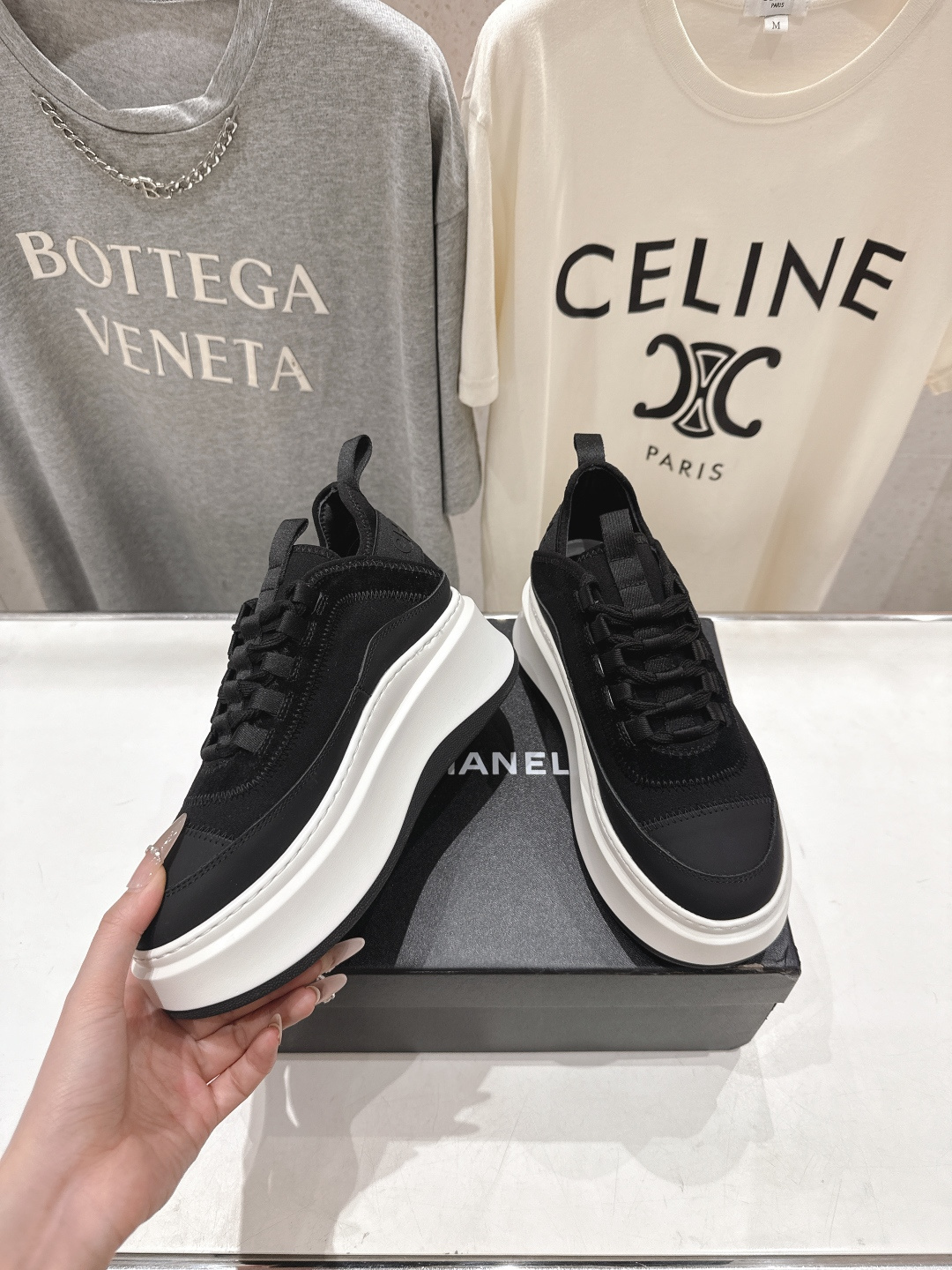 高版本出厂 Chanel* 小香2026ss 最新饼干鞋目前超级流行的厚底饼干鞋，熊猫鞋休闲鞋网红明星小