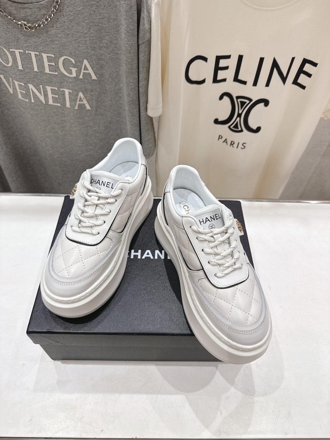 高版本出厂 Chanel* 小香2026ss 最新饼干鞋目前超级流行的厚底饼干鞋，熊猫鞋休闲鞋网红明星小