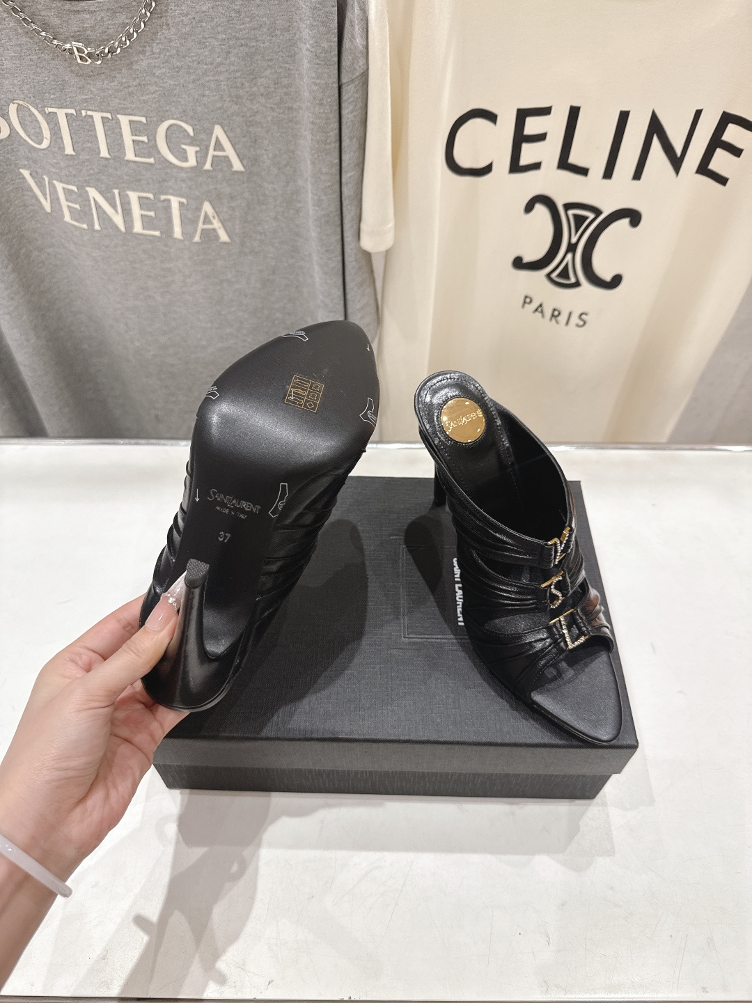 高版本出厂 SAINT LAUREN*～F017 圣罗兰ysl 26ss春夏全新走秀款高跟拖鞋·全新鞋型