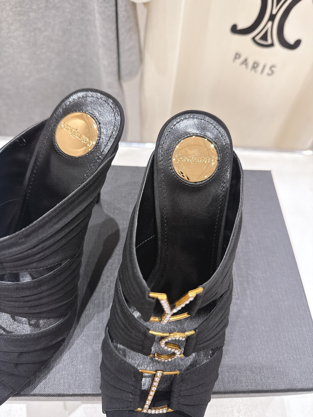 高版本出厂 SAINT LAUREN*～F017 圣罗兰ysl 26ss春夏全新走秀款高跟拖鞋·全新鞋型