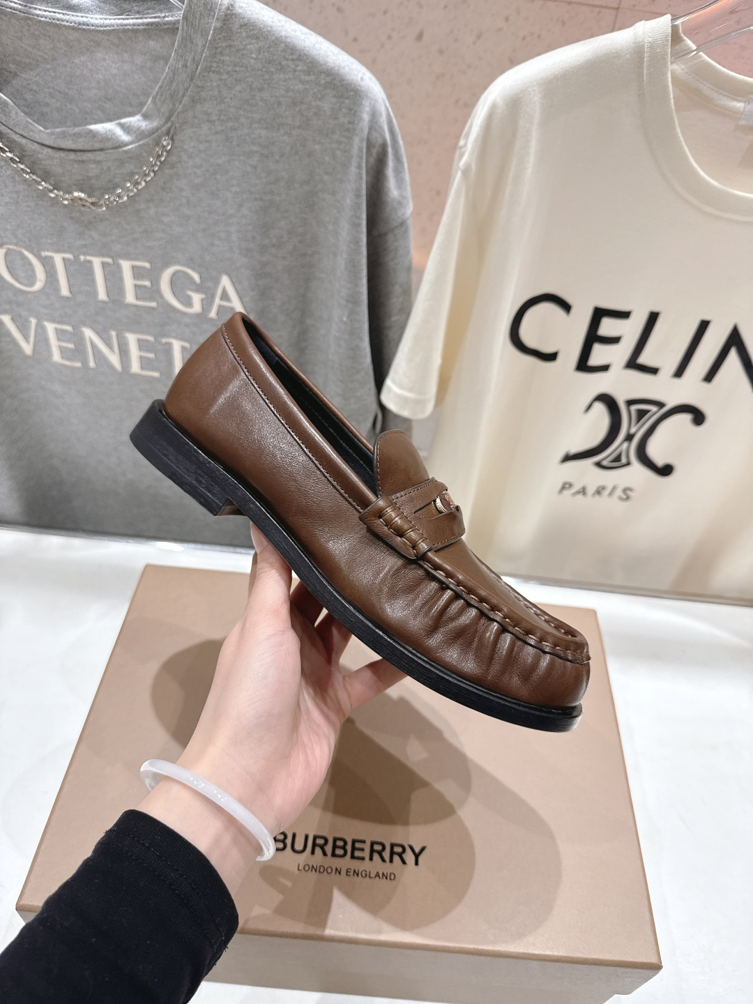 高版本出厂 BURBERRY～博柏利、巴宝莉BBR F049 出自设计师Daniel Lee 26ss/