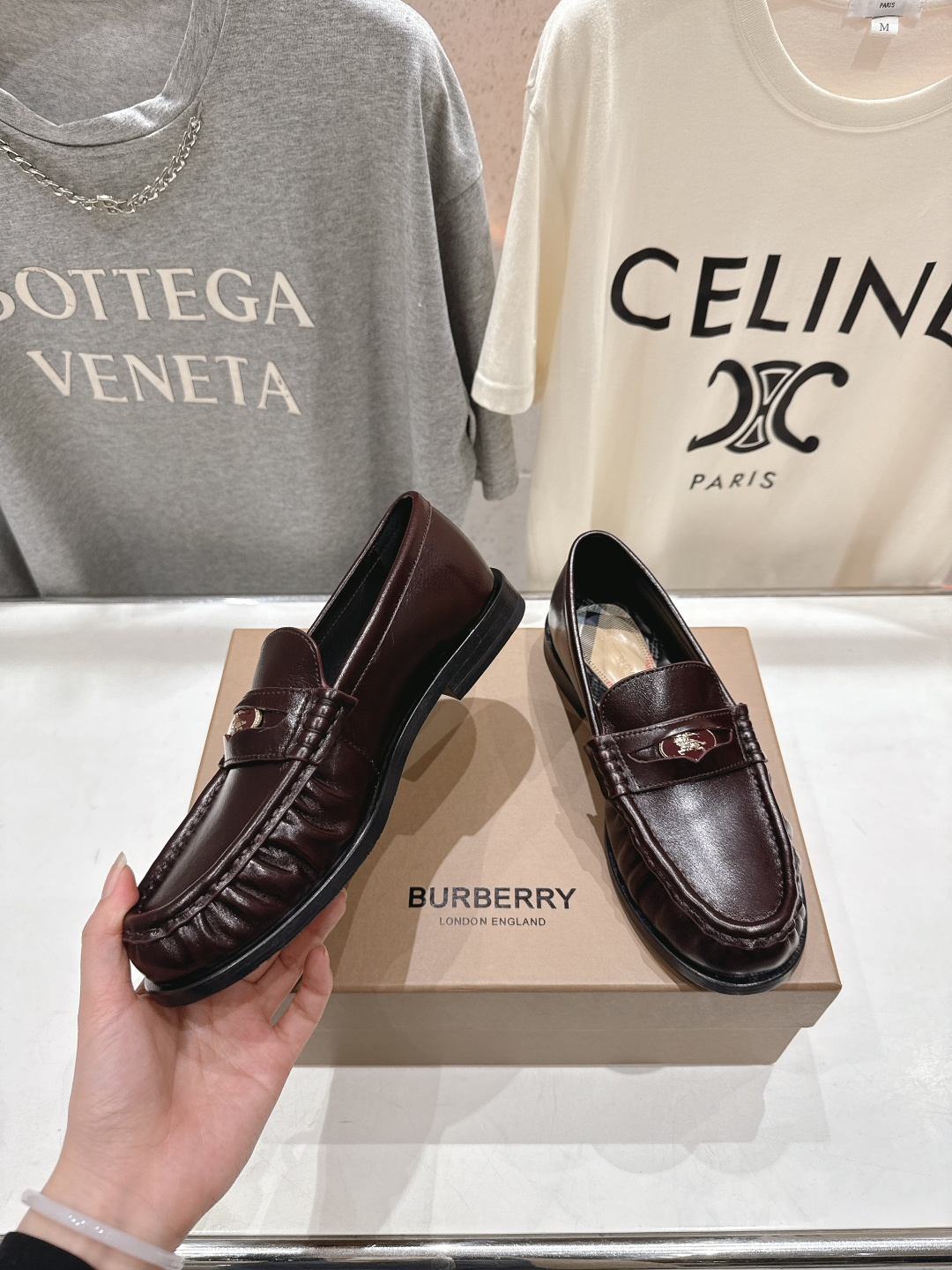 高版本出厂 BURBERRY～博柏利、巴宝莉BBR F049 出自设计师Daniel Lee 26ss/