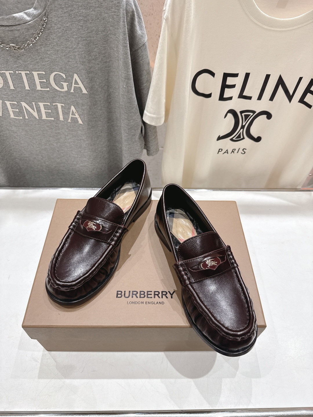 高版本出厂 BURBERRY～博柏利、巴宝莉BBR F049 出自设计师Daniel Lee 26ss/