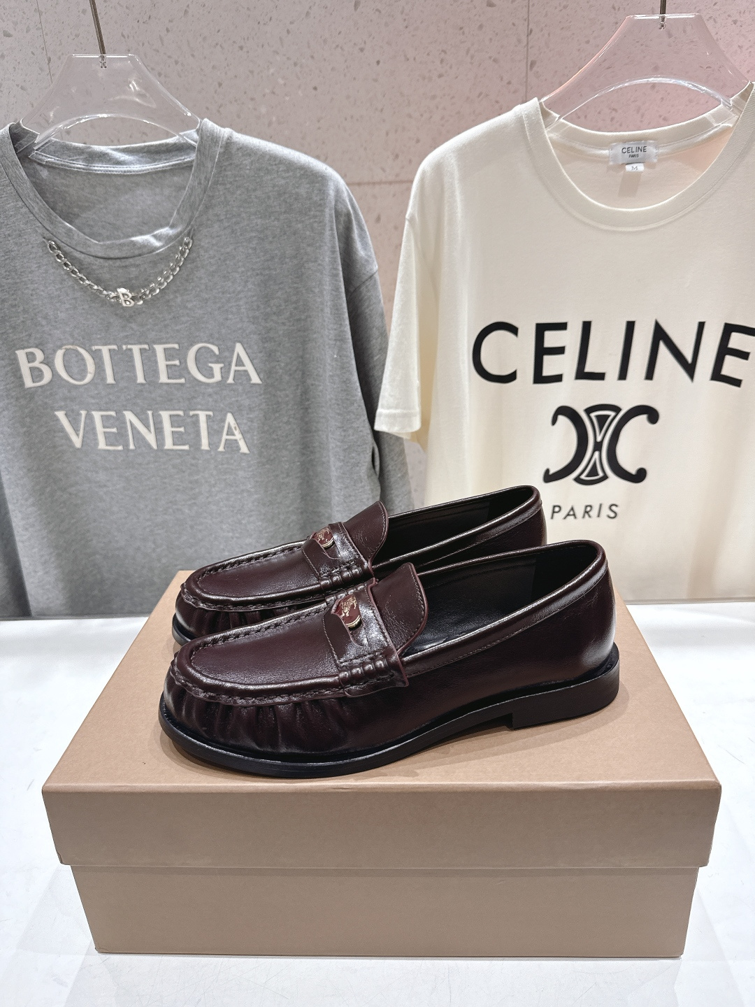 高版本出厂 BURBERRY～博柏利、巴宝莉BBR F049 出自设计师Daniel Lee 26ss/