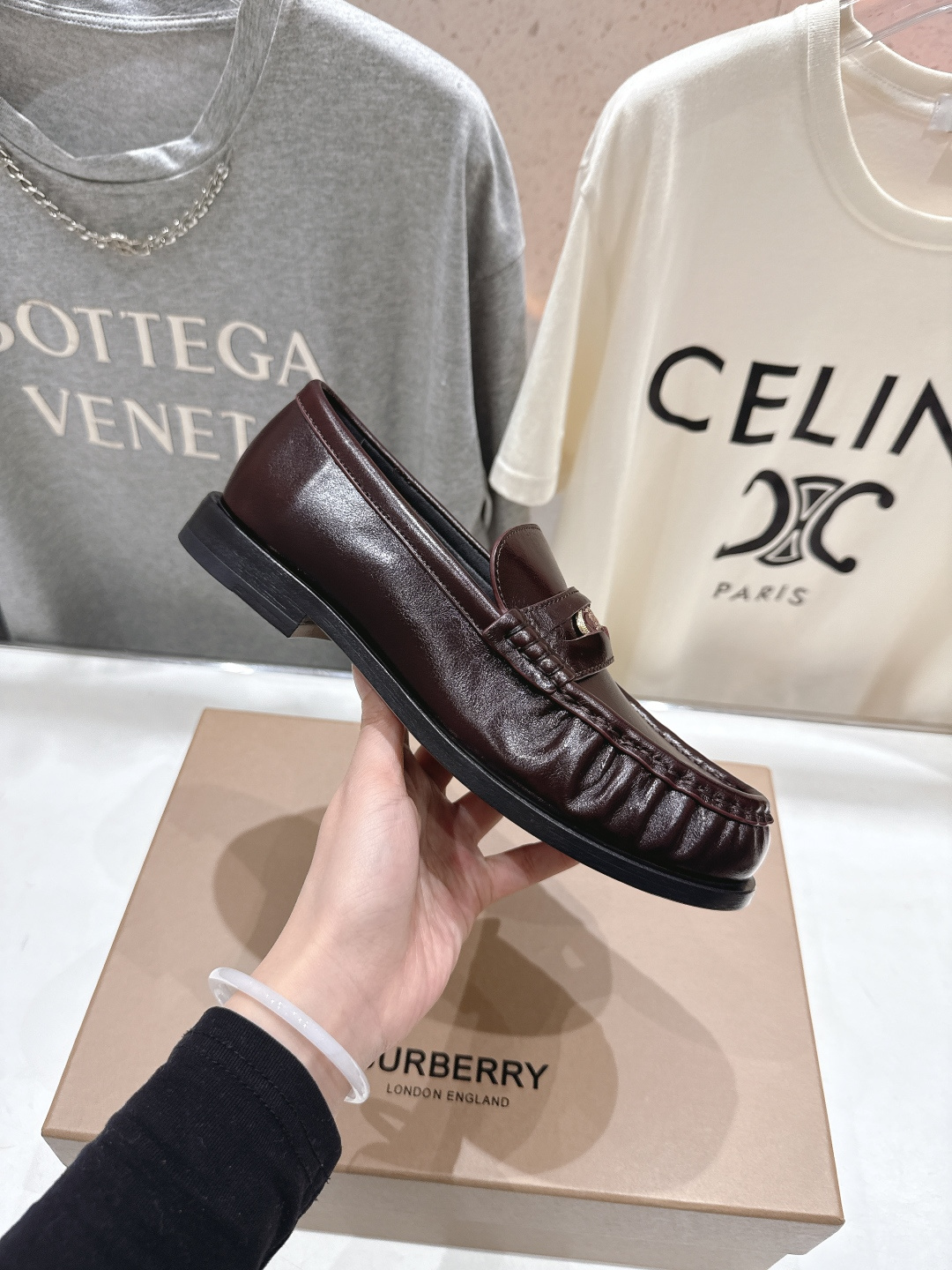 高版本出厂 BURBERRY～博柏利、巴宝莉BBR F049 出自设计师Daniel Lee 26ss/