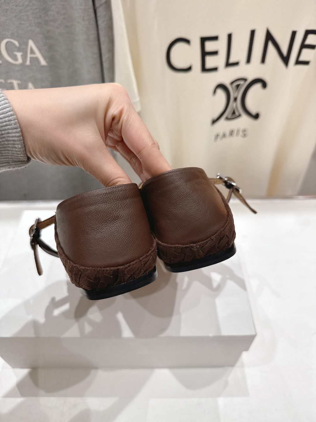 高版本出厂 the row 2026ss春夏走秀爆款小方头平底鞋玛丽珍休闲鞋单鞋非常舒服的平底鞋，极简设