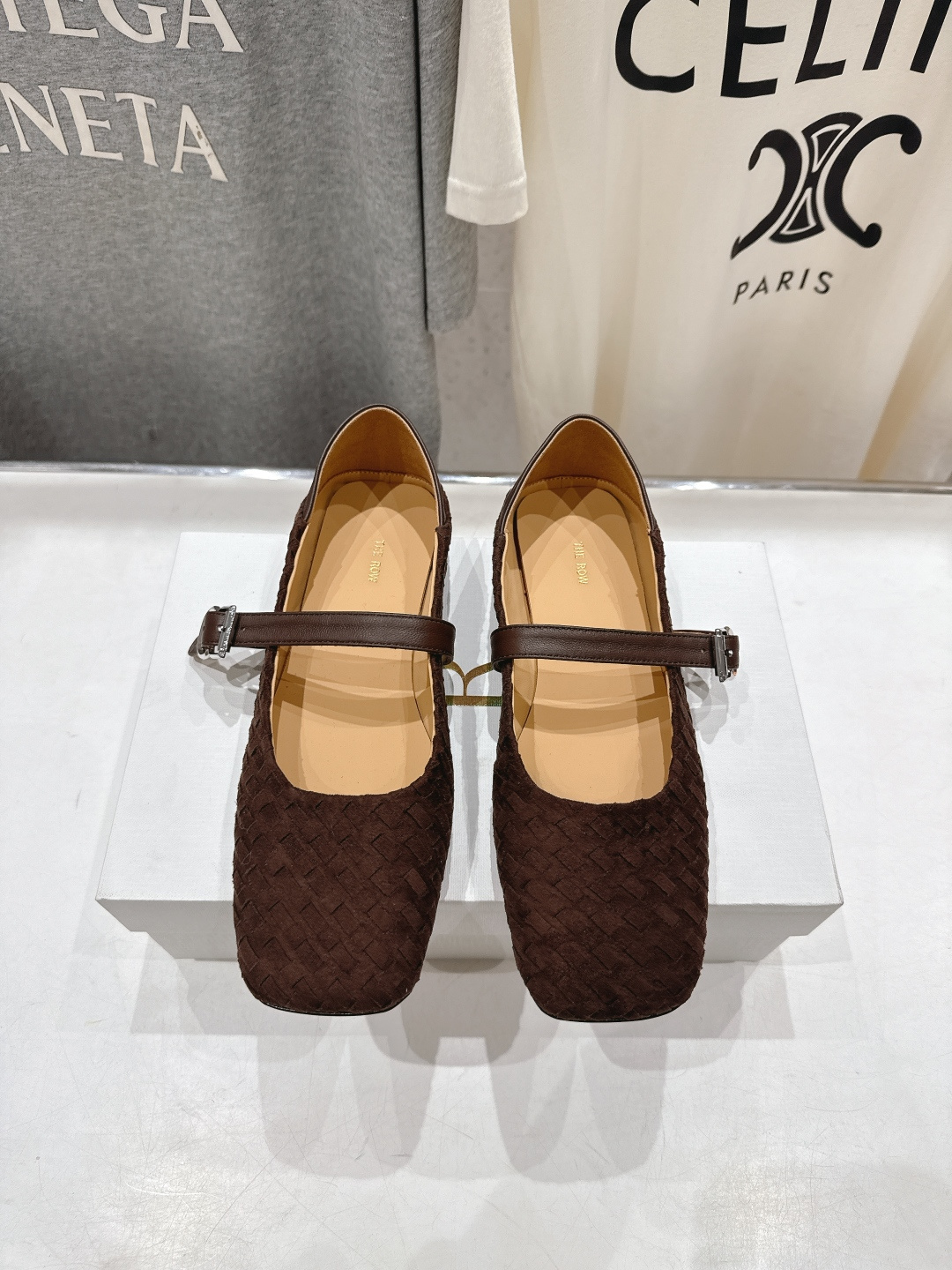 高版本出厂 the row 2026ss春夏走秀爆款小方头平底鞋玛丽珍休闲鞋单鞋非常舒服的平底鞋，极简设