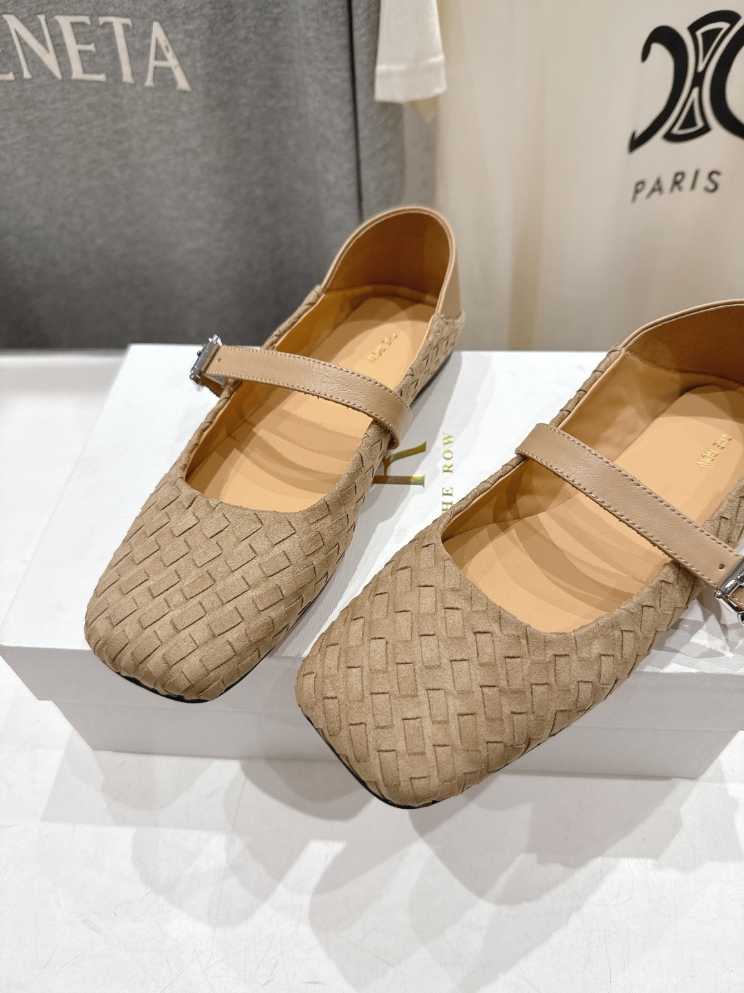 高版本出厂 the row 2026ss春夏走秀爆款小方头平底鞋玛丽珍休闲鞋单鞋非常舒服的平底鞋，极简设