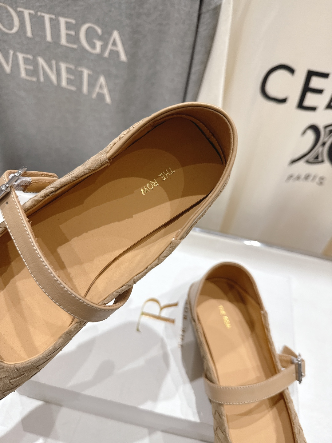 高版本出厂 the row 2026ss春夏走秀爆款小方头平底鞋玛丽珍休闲鞋单鞋非常舒服的平底鞋，极简设