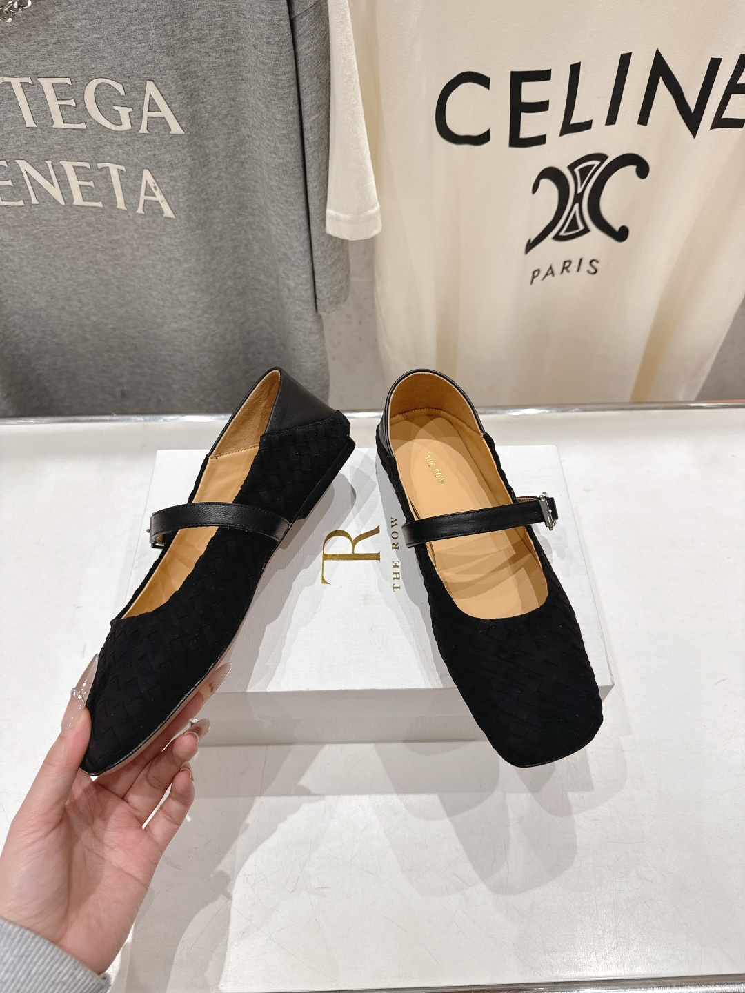 高版本出厂 the row 2026ss春夏走秀爆款小方头平底鞋玛丽珍休闲鞋单鞋非常舒服的平底鞋，极简设