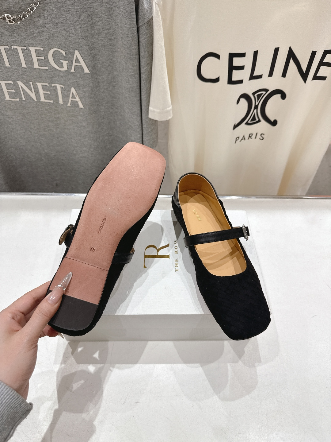 高版本出厂 the row 2026ss春夏走秀爆款小方头平底鞋玛丽珍休闲鞋单鞋非常舒服的平底鞋，极简设