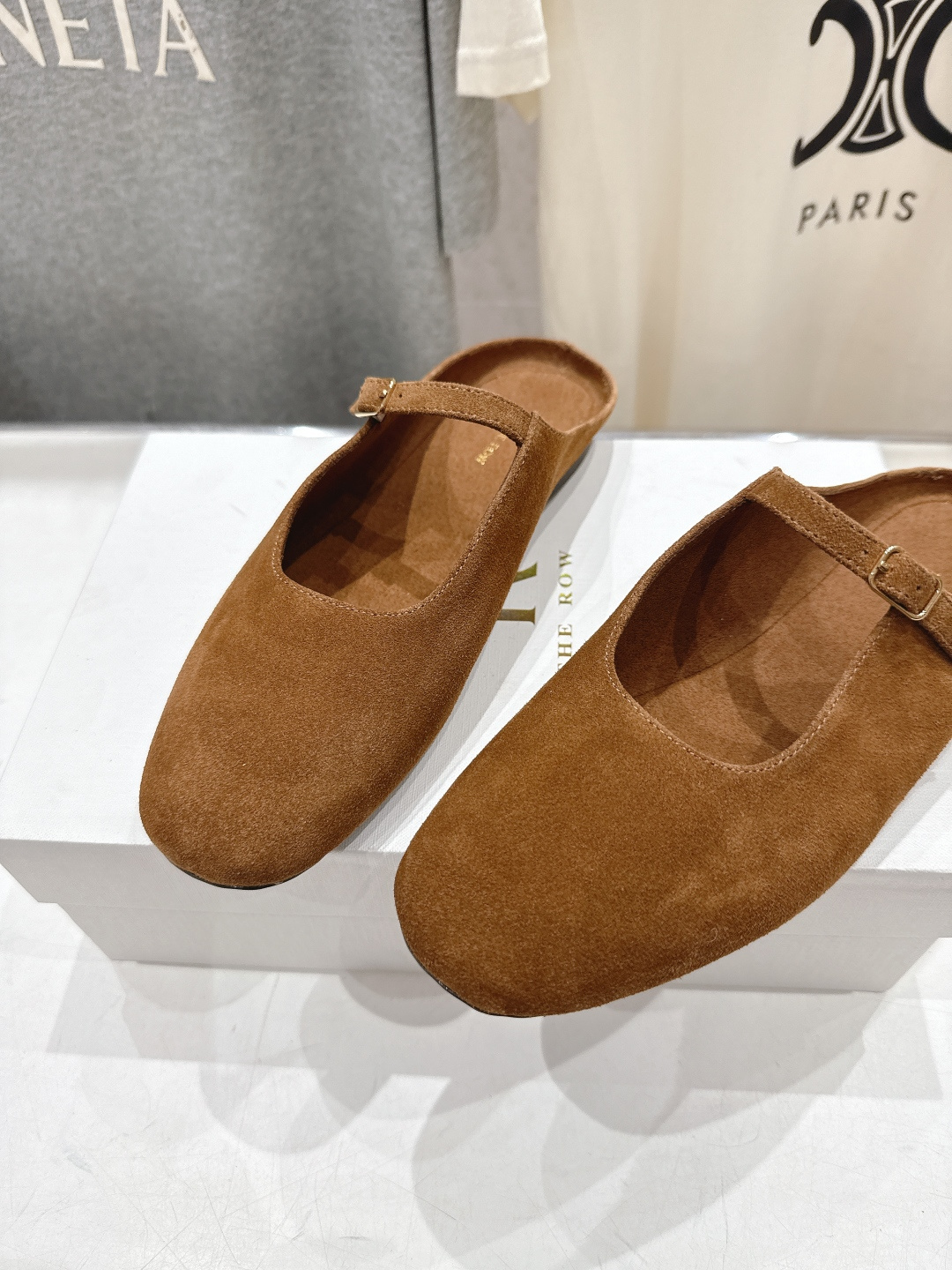 高版本出厂 the row 2026ss春夏走秀爆款小方头平底鞋玛丽珍休闲鞋半拖单鞋非常舒服的平底鞋，极