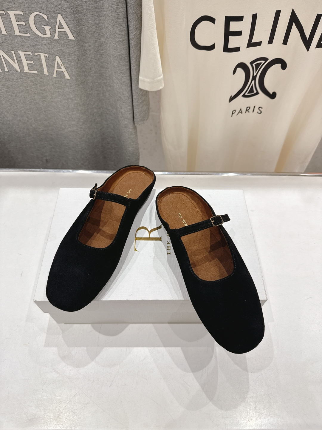 高版本出厂 the row 2026ss春夏走秀爆款小方头平底鞋玛丽珍休闲鞋半拖单鞋非常舒服的平底鞋，极