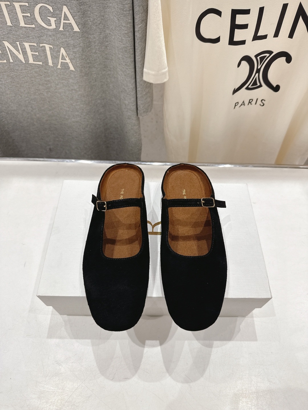 高版本出厂 the row 2026ss春夏走秀爆款小方头平底鞋玛丽珍休闲鞋半拖单鞋非常舒服的平底鞋，极