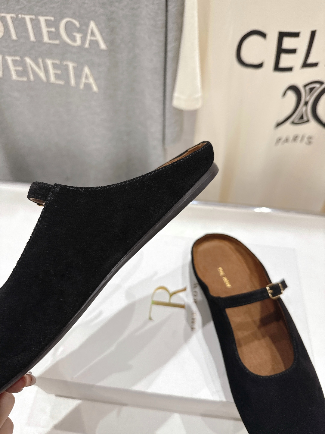 高版本出厂 the row 2026ss春夏走秀爆款小方头平底鞋玛丽珍休闲鞋半拖单鞋非常舒服的平底鞋，极