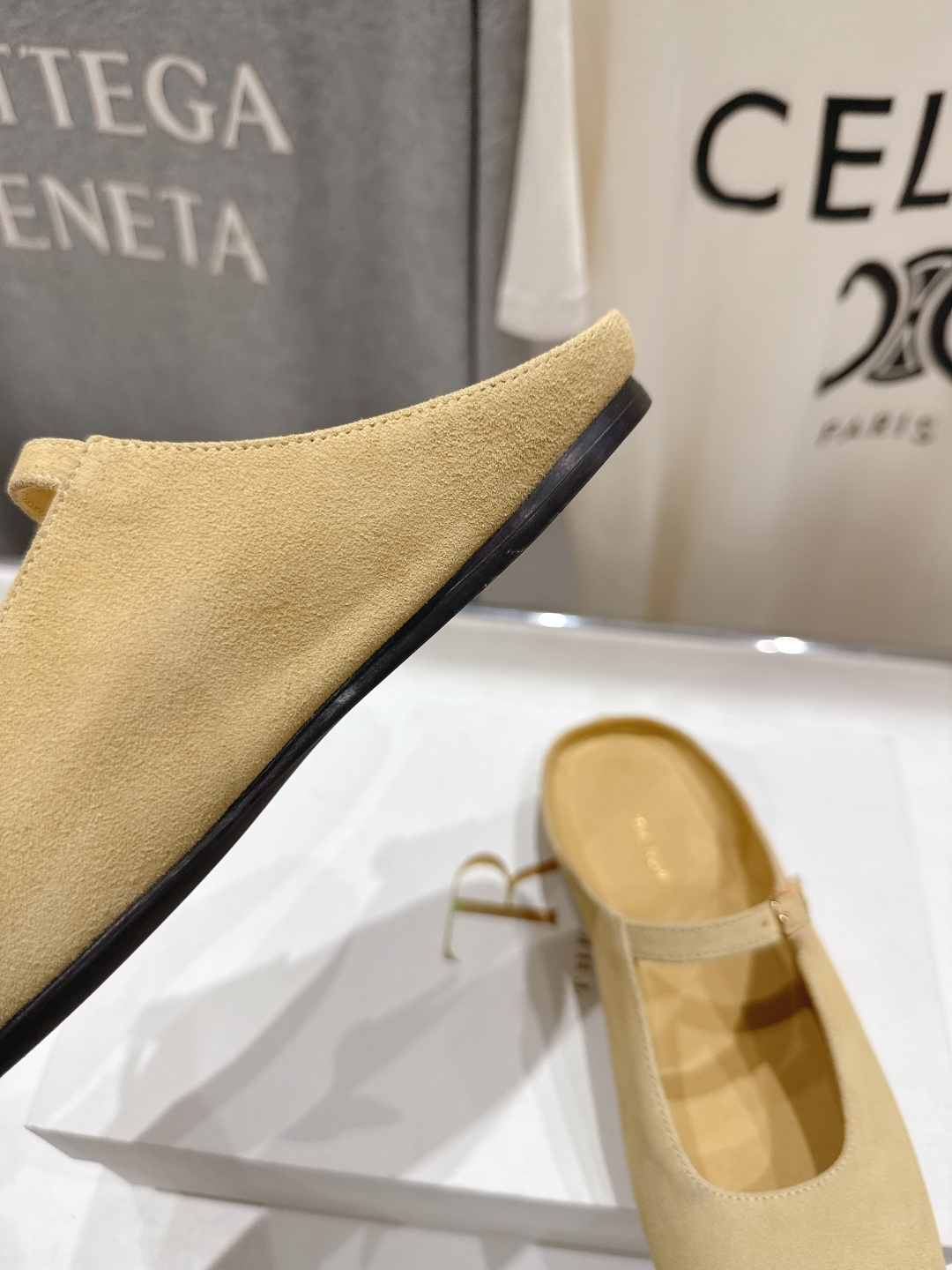 高版本出厂 the row 2026ss春夏走秀爆款小方头平底鞋玛丽珍休闲鞋半拖单鞋非常舒服的平底鞋，极