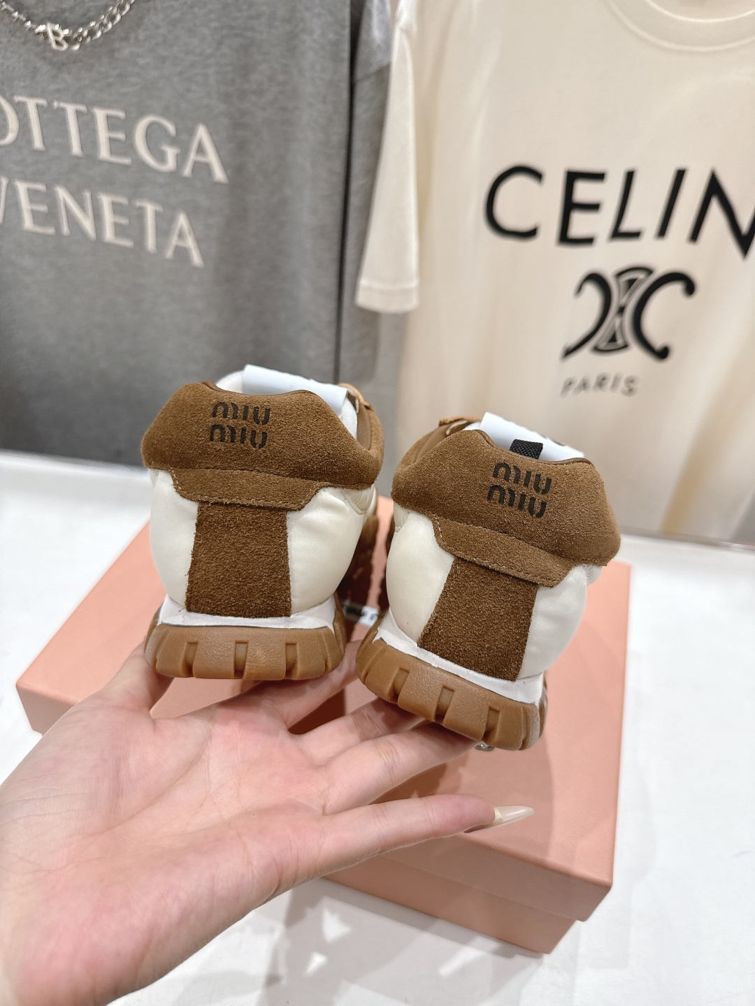 高版本出厂 MiuMiu/缪缪2026ss最新款厚底休闲运动鞋 阿甘鞋德训鞋休闲增高百搭潮鞋，新出的舒适