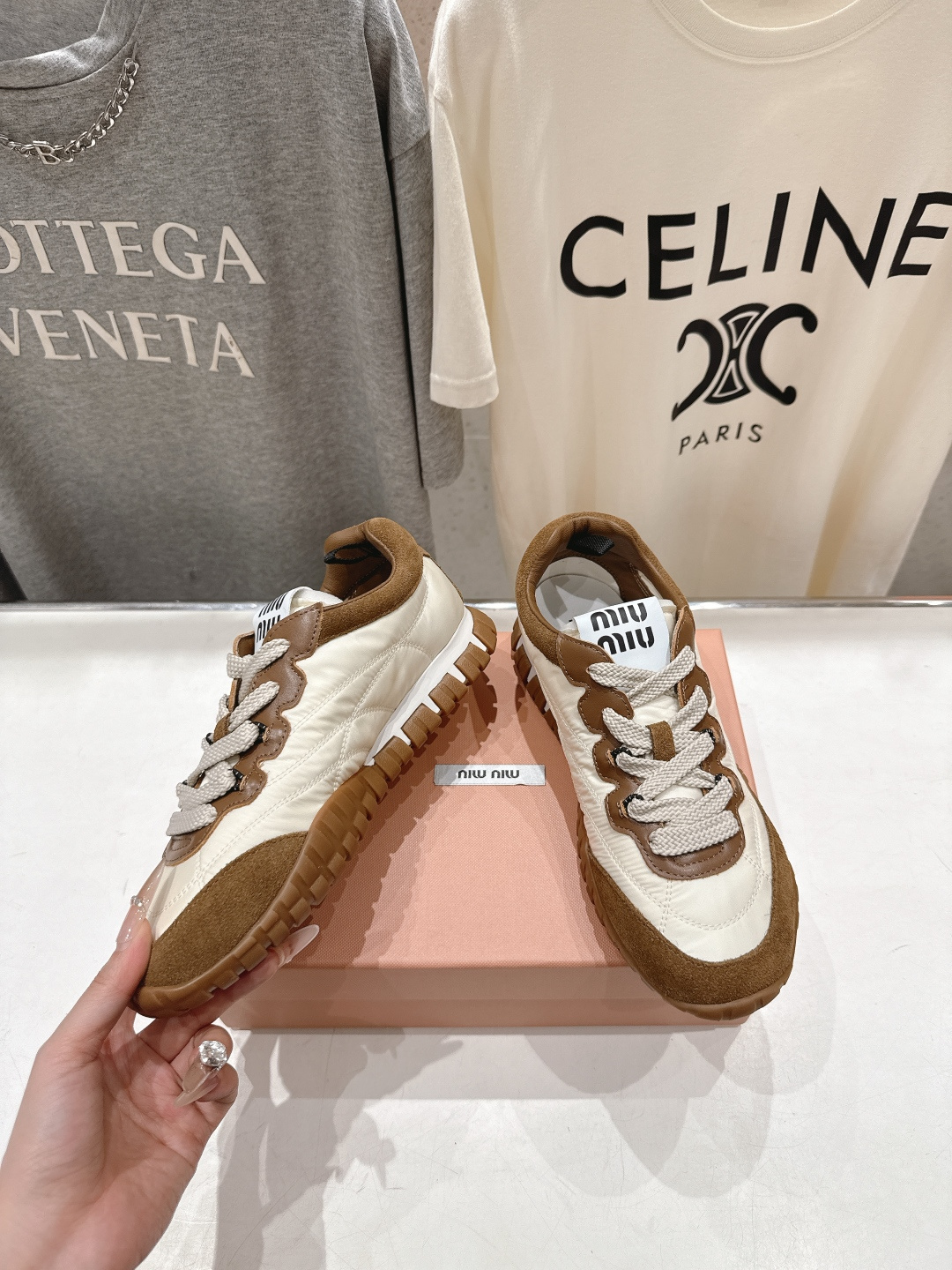 高版本出厂 MiuMiu/缪缪2026ss最新款厚底休闲运动鞋 阿甘鞋德训鞋休闲增高百搭潮鞋，新出的舒适