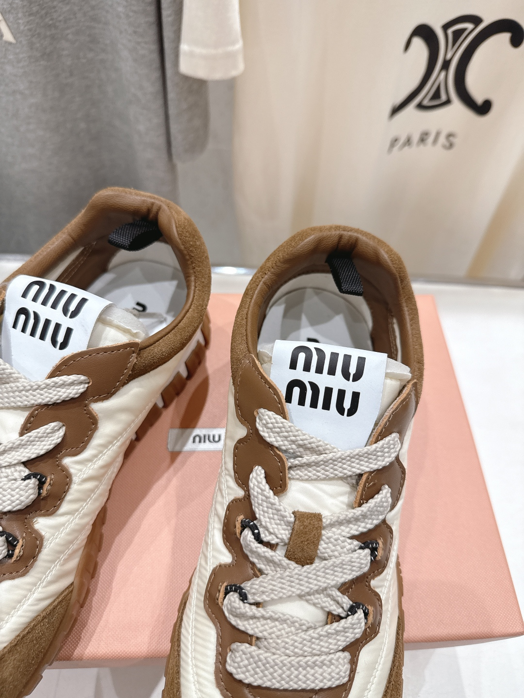 高版本出厂 MiuMiu/缪缪2026ss最新款厚底休闲运动鞋 阿甘鞋德训鞋休闲增高百搭潮鞋，新出的舒适