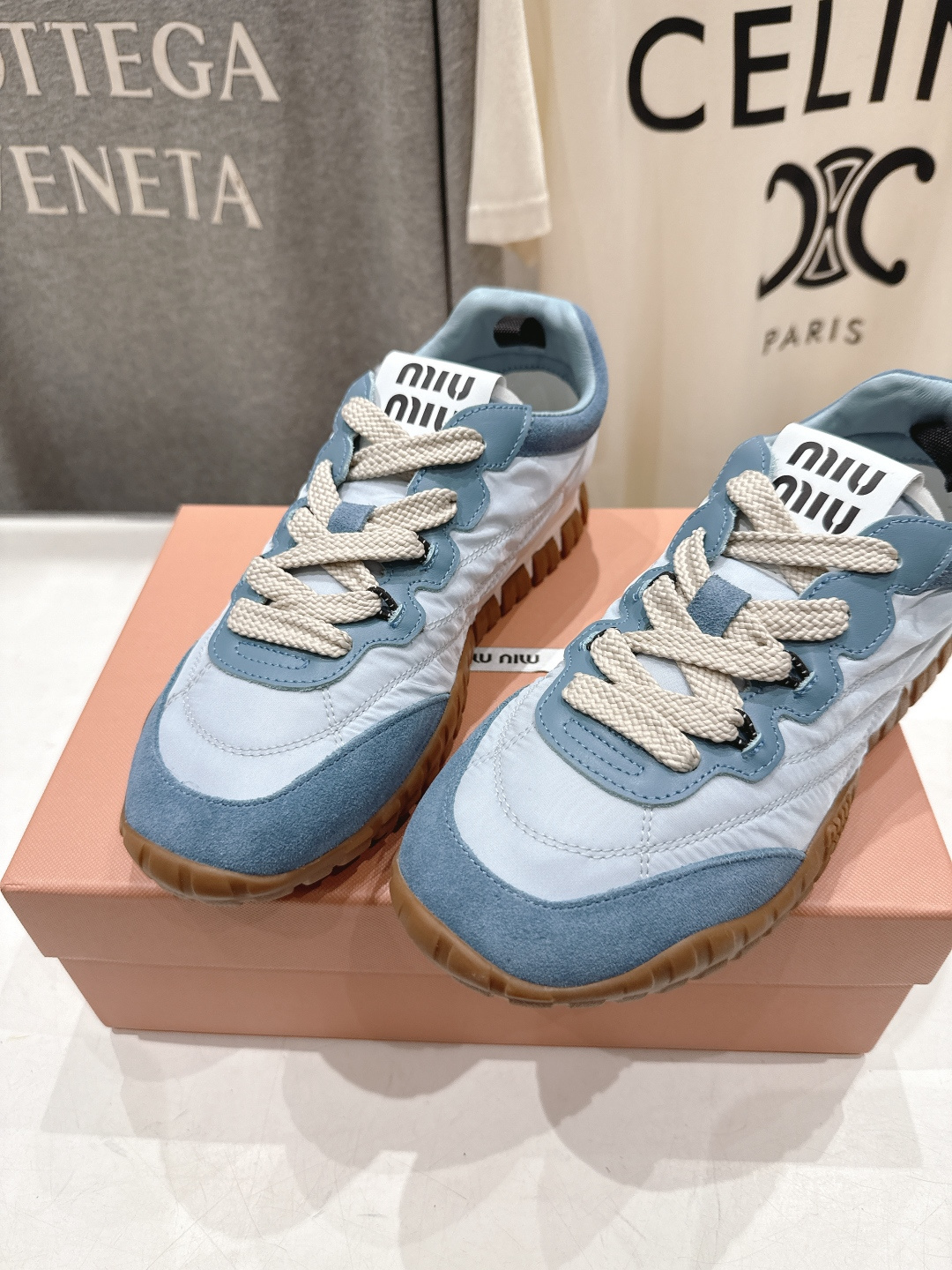 高版本出厂 MiuMiu/缪缪2026ss最新款厚底休闲运动鞋 阿甘鞋德训鞋休闲增高百搭潮鞋，新出的舒适