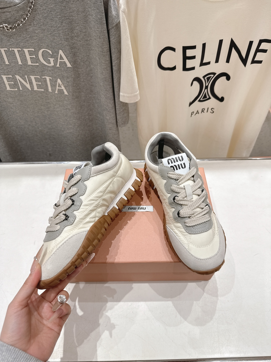 高版本出厂 MiuMiu/缪缪2026ss最新款厚底休闲运动鞋 阿甘鞋德训鞋休闲增高百搭潮鞋，新出的舒适