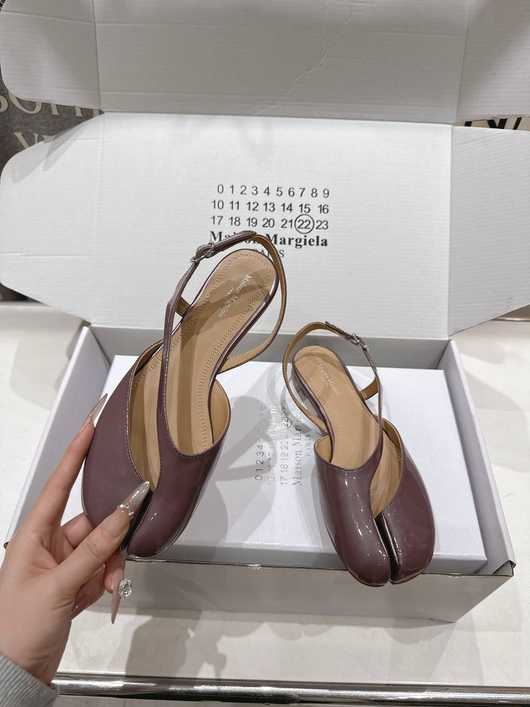 高版本出厂 【Maison Margiela】MM6马吉拉2026ss新品夏季平底分趾凉鞋～夏季百搭款舒