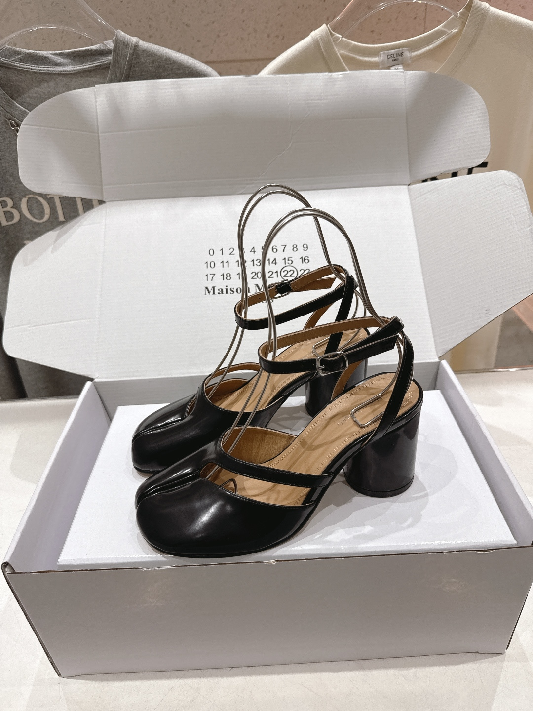 高版本出厂 【Maison Margiela】MM6马吉拉2026ss新品夏季高跟分趾凉鞋～夏季百搭款舒