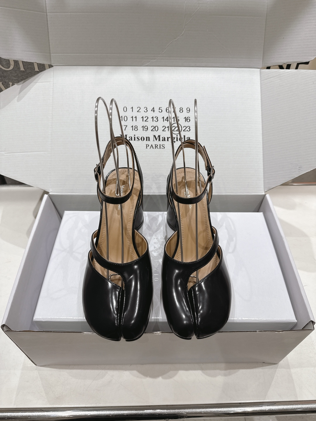 高版本出厂 【Maison Margiela】MM6马吉拉2026ss新品夏季高跟分趾凉鞋～夏季百搭款舒