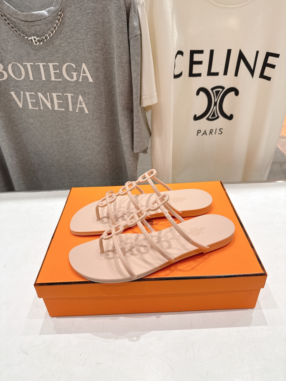 高版本出厂 Hermes/爱马仕F036 H家2026ss夏季新款 Extra度假风平底夹脚沙滩女拖鞋H