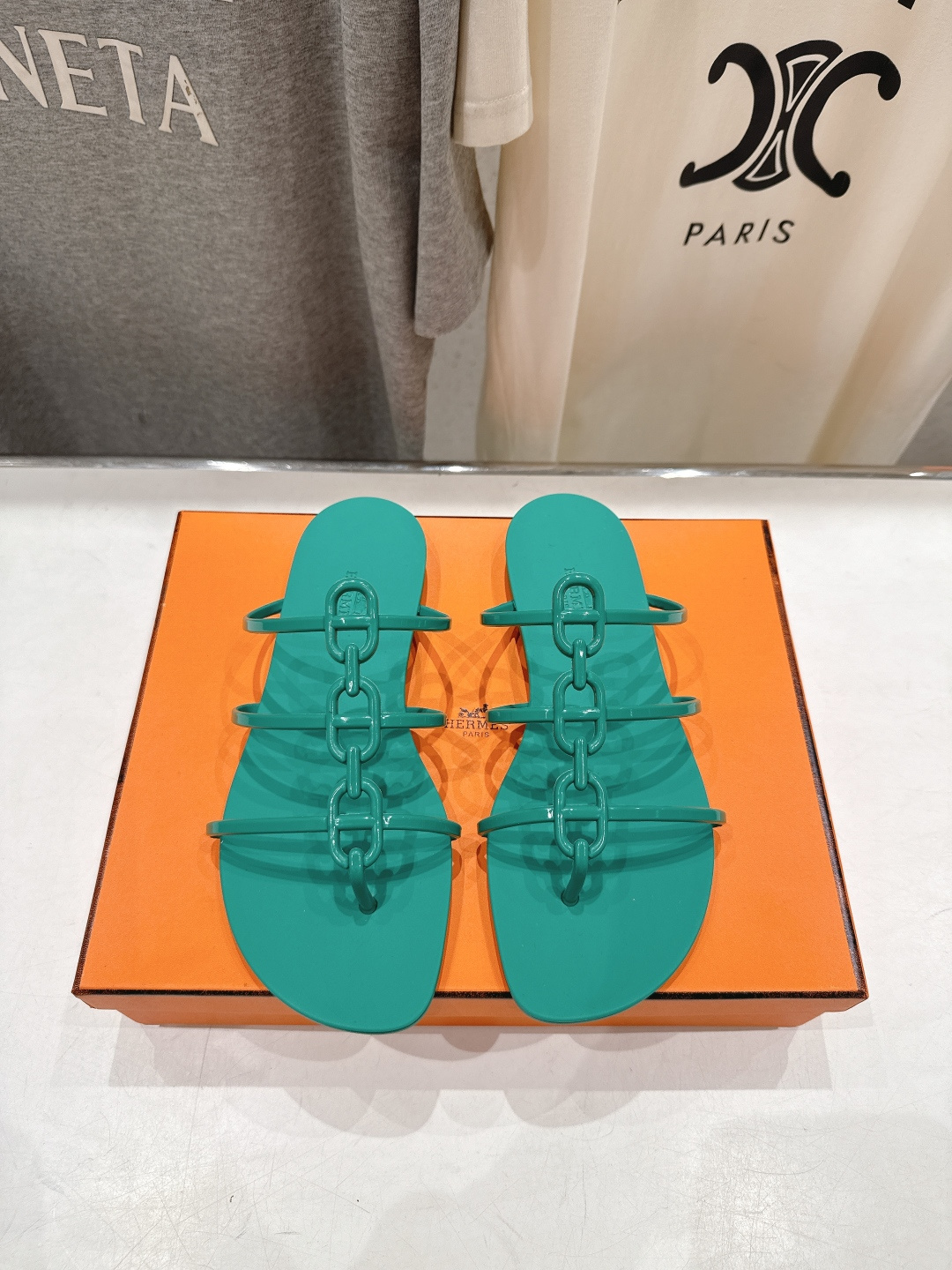 高版本出厂 Hermes/爱马仕F036 H家2026ss夏季新款 Extra度假风平底夹脚沙滩女拖鞋H