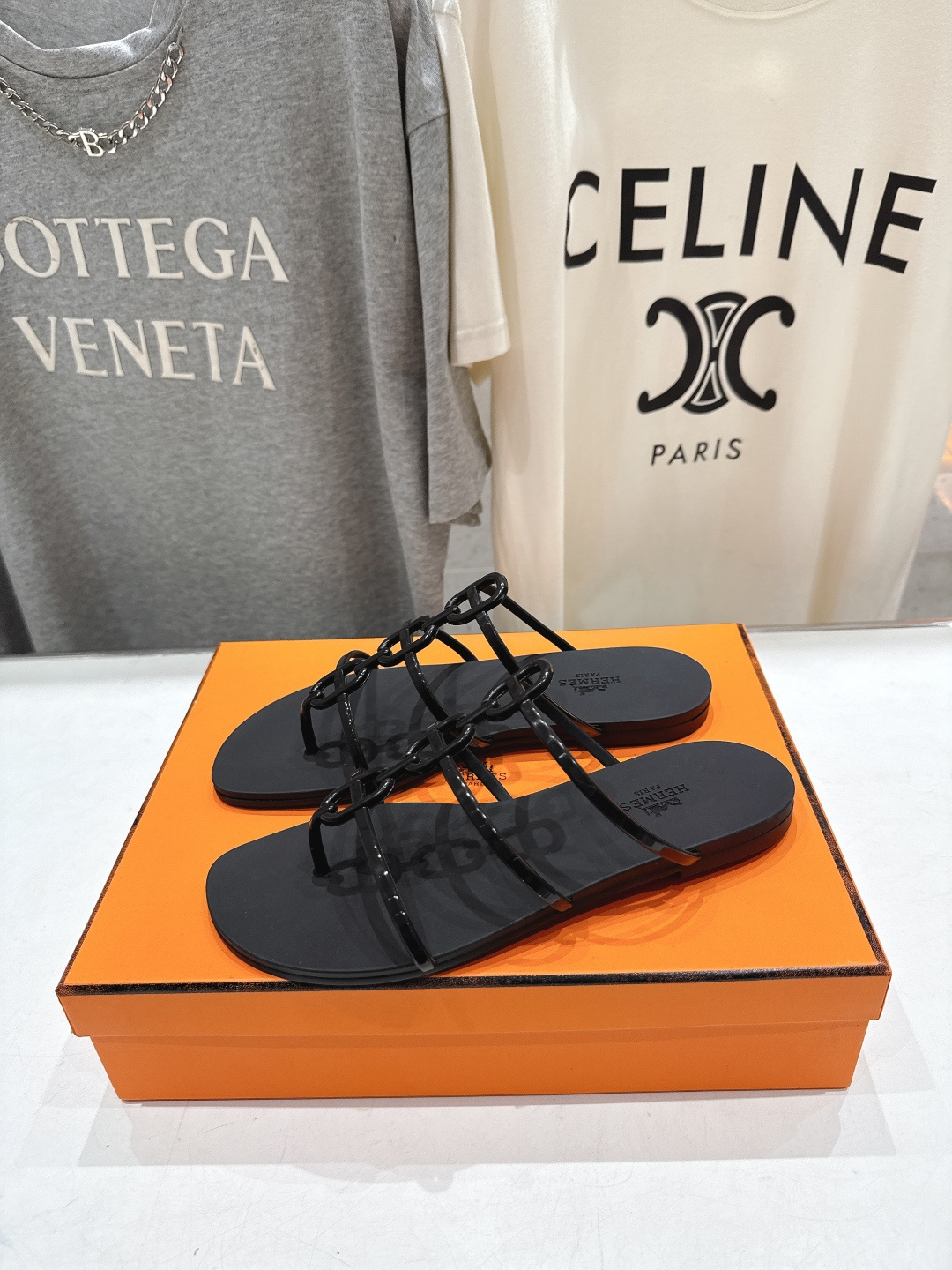 高版本出厂 Hermes/爱马仕F036 H家2026ss夏季新款 Extra度假风平底夹脚沙滩女拖鞋H