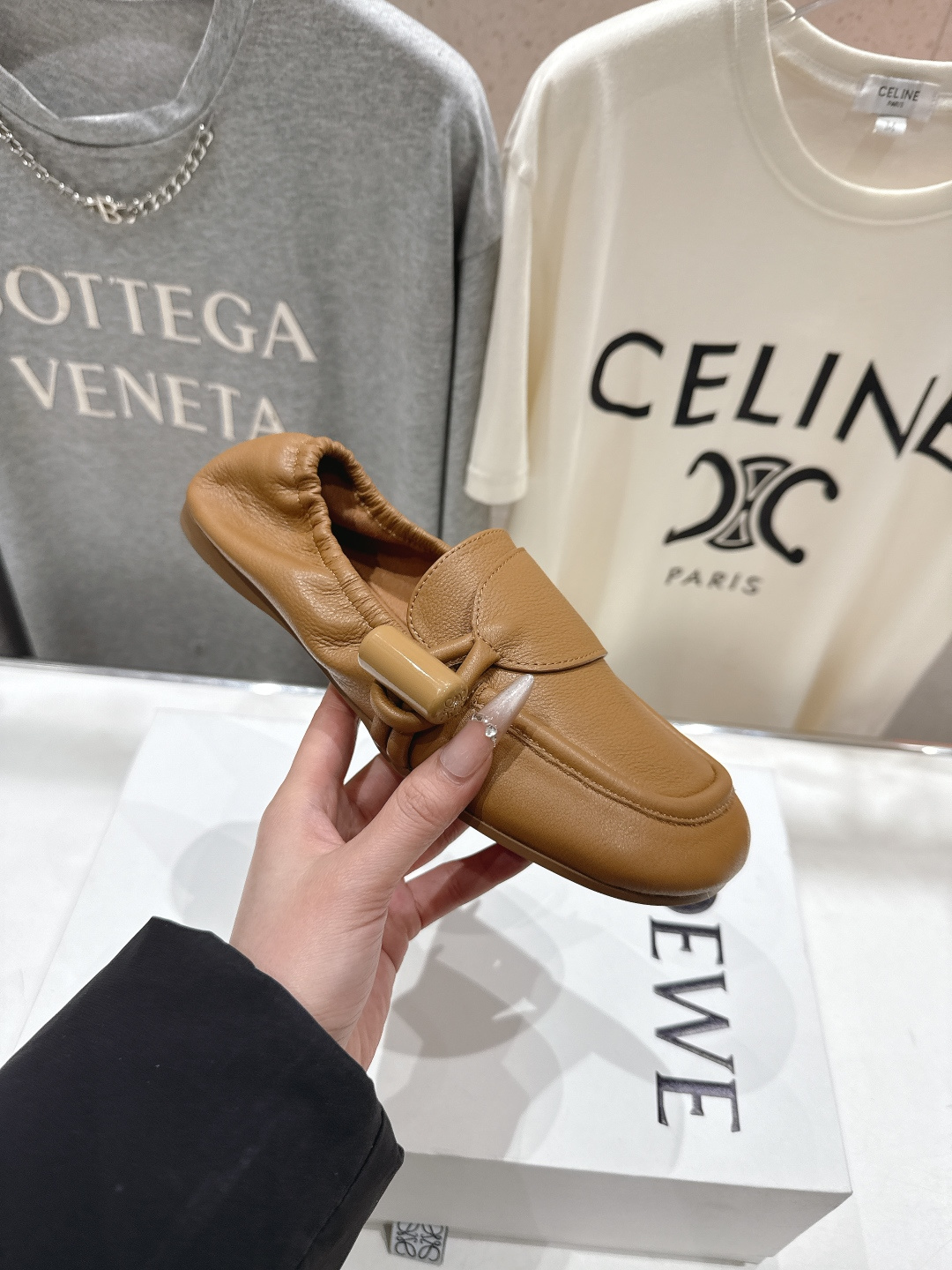 高版本出厂 LOEWE/罗意威F027 26ss春夏新款平底复古乐福鞋一脚蹬懒人鞋休闲鞋原版购入，细节把