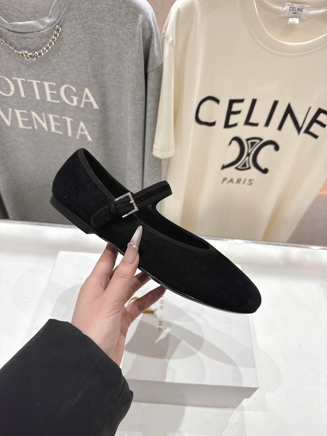 高版本出厂 the row 2026ss春夏走秀爆款平底鞋玛丽珍休闲鞋单鞋非常舒服的平底鞋，极简设计理念