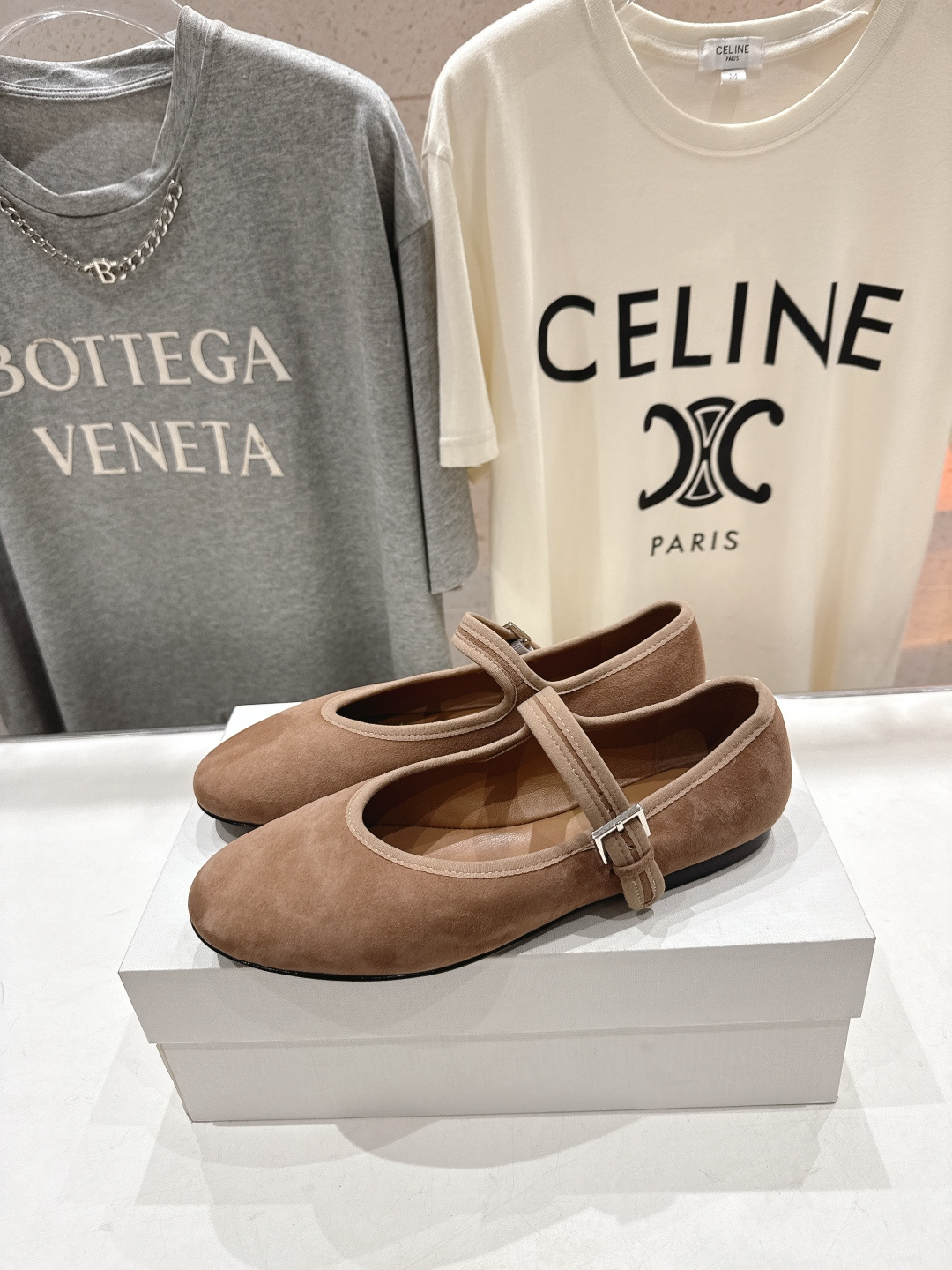 高版本出厂 the row 2026ss春夏走秀爆款平底鞋玛丽珍休闲鞋单鞋非常舒服的平底鞋，极简设计理念