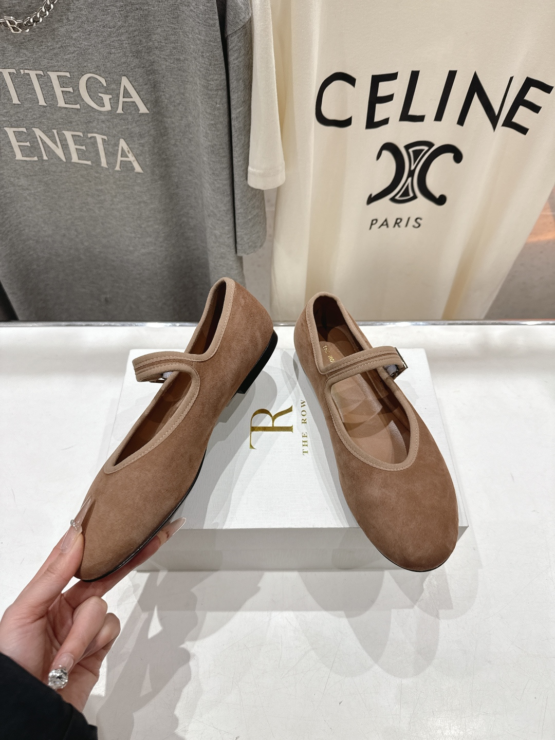 高版本出厂 the row 2026ss春夏走秀爆款平底鞋玛丽珍休闲鞋单鞋非常舒服的平底鞋，极简设计理念