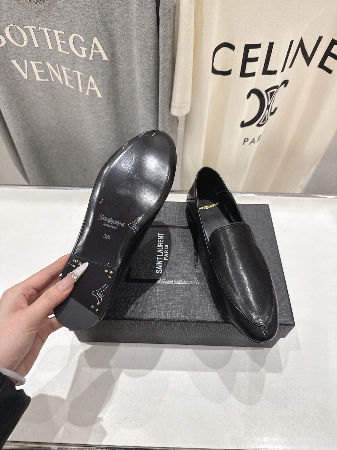 高版本出厂 SAINT LAURENT/圣罗兰YSL 26ss爆款平底玛丽珍踩跟一脚蹬乐福鞋，2026全