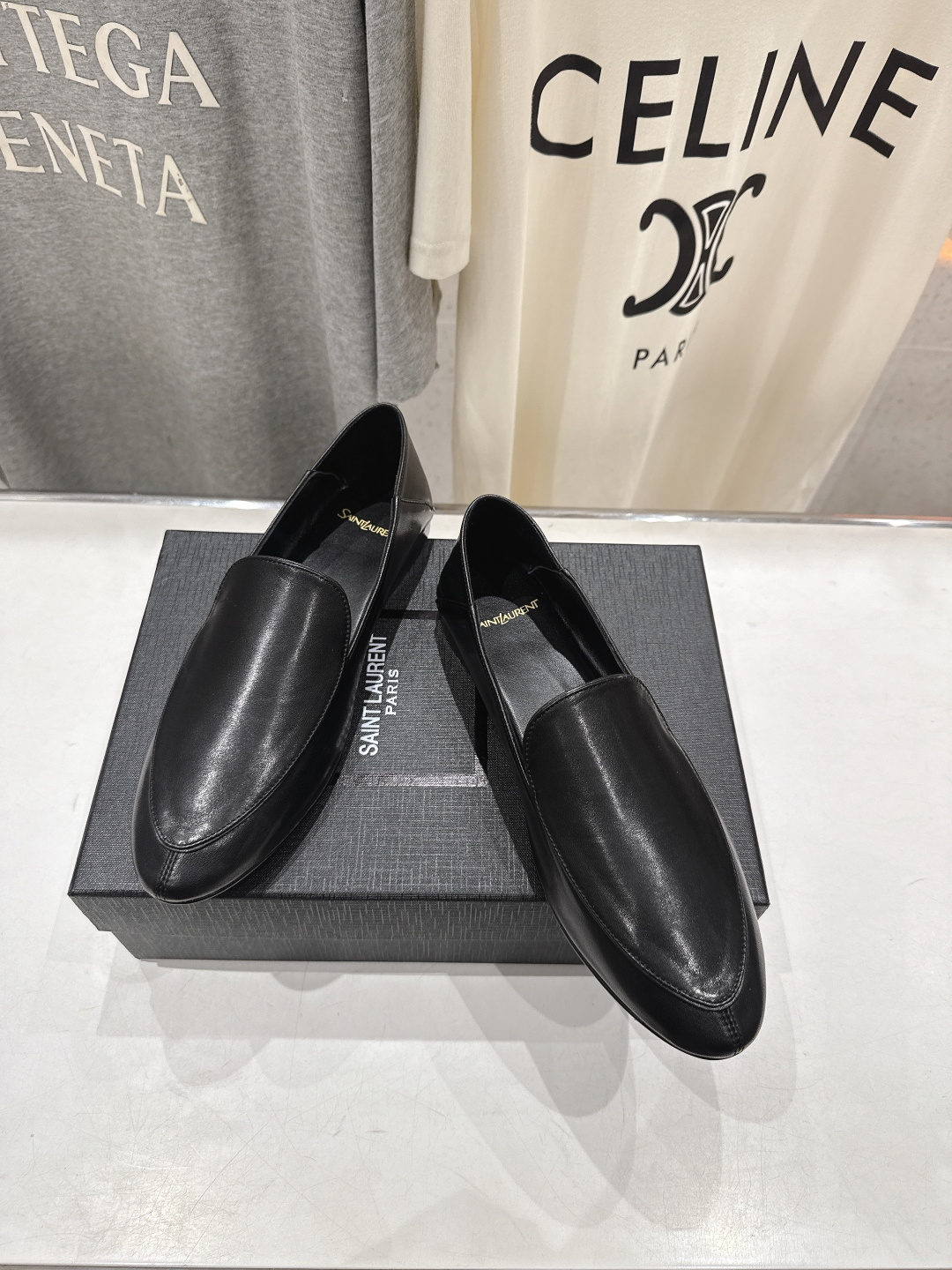 高版本出厂 SAINT LAURENT/圣罗兰YSL 26ss爆款平底玛丽珍踩跟一脚蹬乐福鞋，2026全