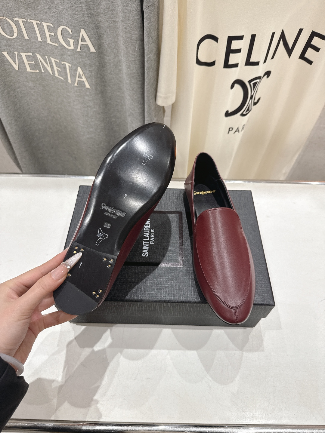 高版本出厂 SAINT LAURENT/圣罗兰YSL 26ss爆款平底玛丽珍踩跟一脚蹬乐福鞋，2026全