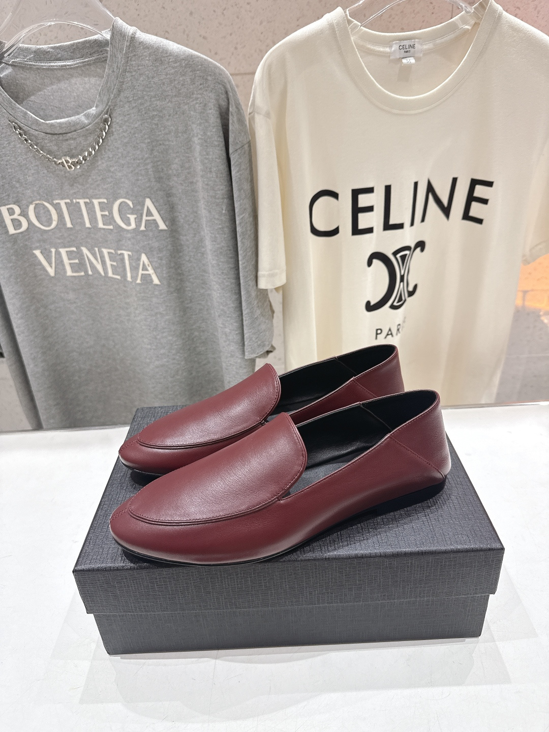 高版本出厂 SAINT LAURENT/圣罗兰YSL 26ss爆款平底玛丽珍踩跟一脚蹬乐福鞋，2026全