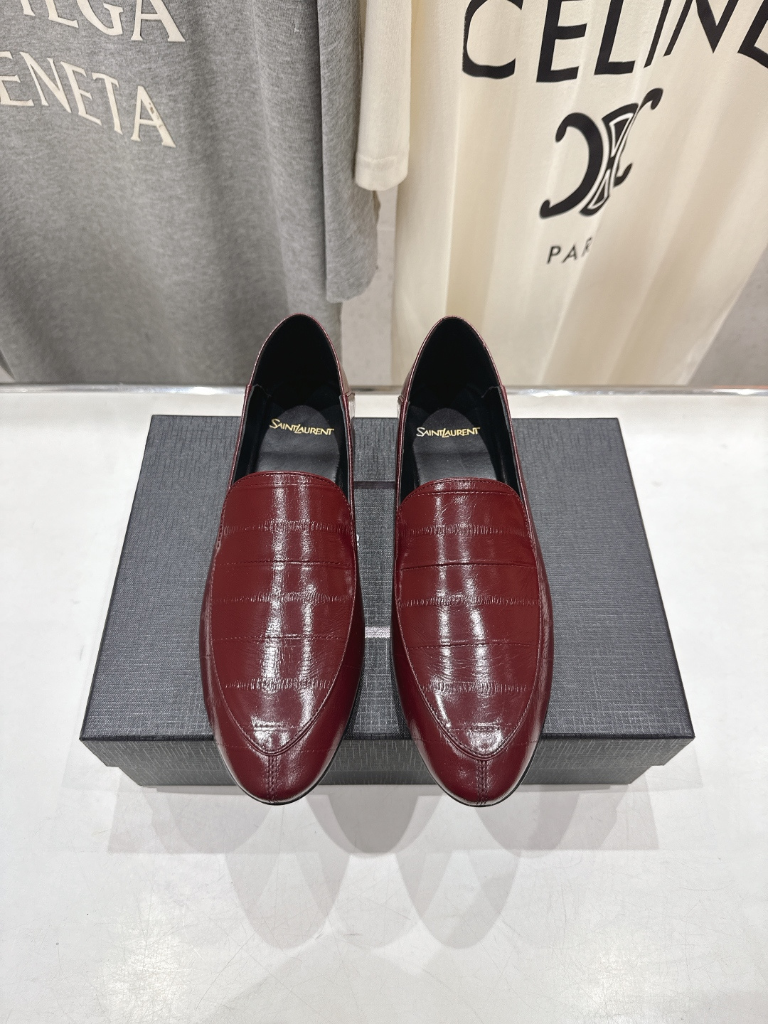 高版本出厂 SAINT LAURENT/圣罗兰YSL 26ss爆款平底玛丽珍踩跟一脚蹬乐福鞋，2026全