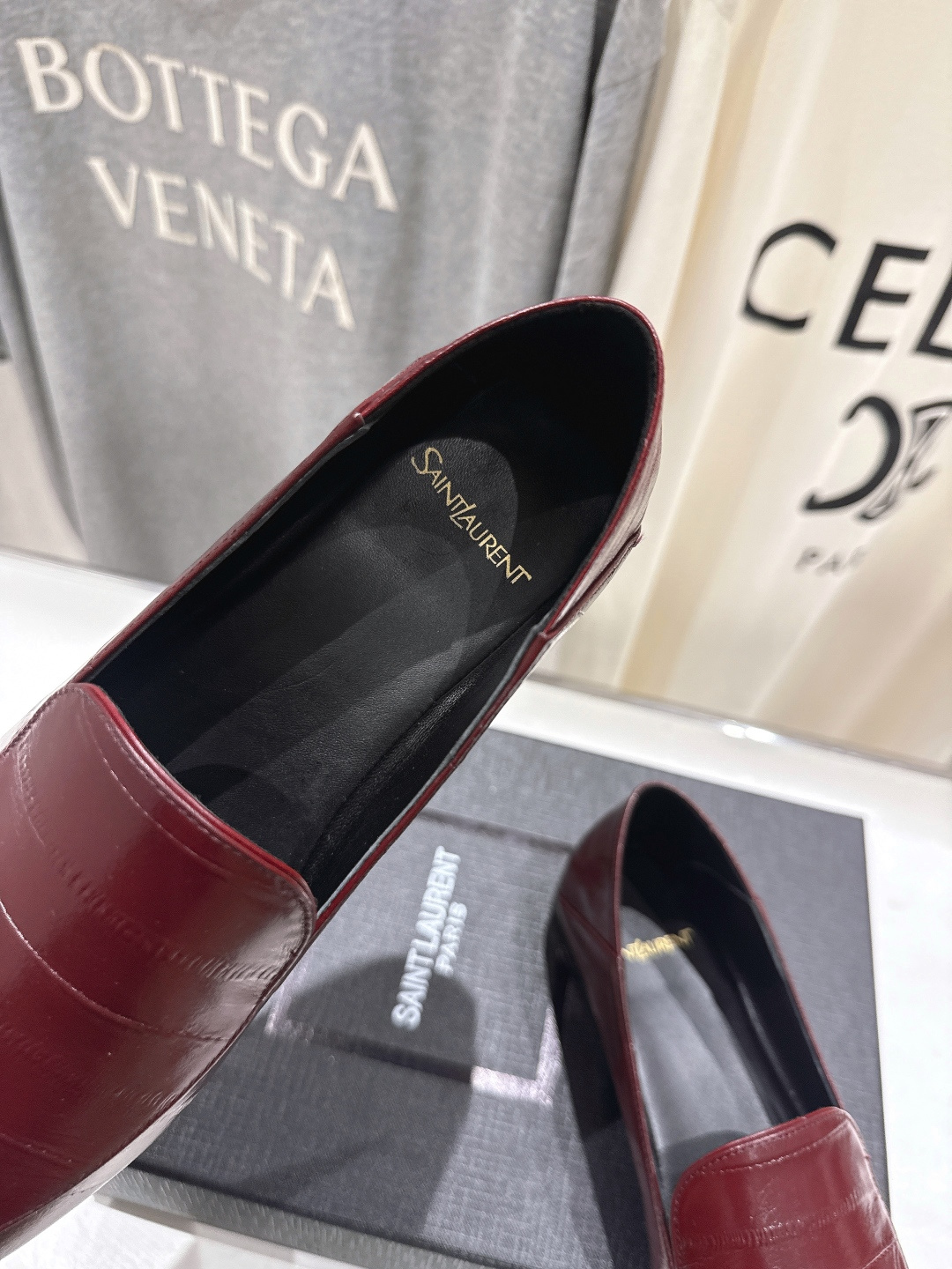 高版本出厂 SAINT LAURENT/圣罗兰YSL 26ss爆款平底玛丽珍踩跟一脚蹬乐福鞋，2026全