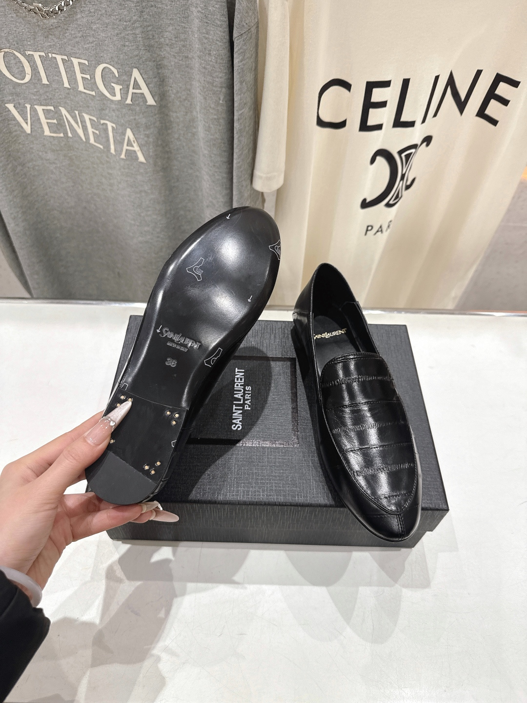 高版本出厂 SAINT LAURENT/圣罗兰YSL 26ss爆款平底玛丽珍踩跟一脚蹬乐福鞋，2026全