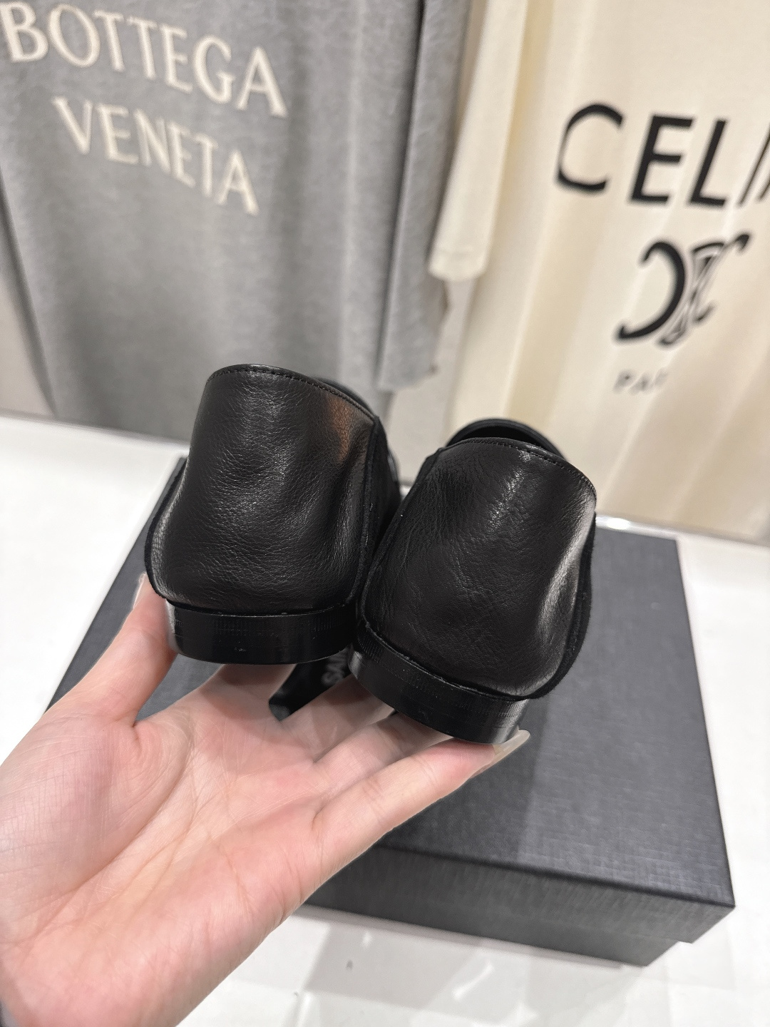 高版本出厂 SAINT LAURENT/圣罗兰YSL 26ss爆款平底玛丽珍踩跟一脚蹬乐福鞋，2026全