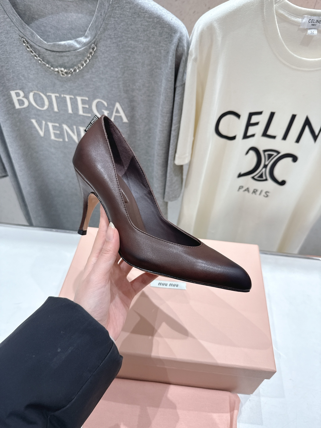 高版本出厂价 MiuMiu/缪缪F068 2026ss春夏新款仙女风尖头玛丽珍高跟鞋单鞋非常低调的一款高